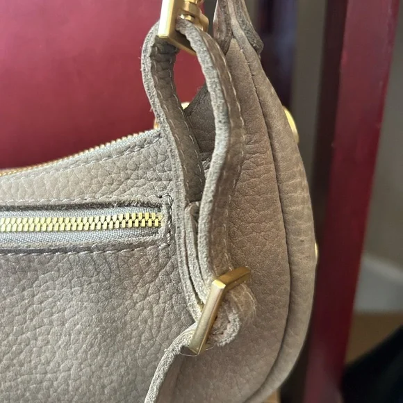 Hammitt🌺Beige Handbag and Wallet Set.
FIRM on price - Picture 6 of 11